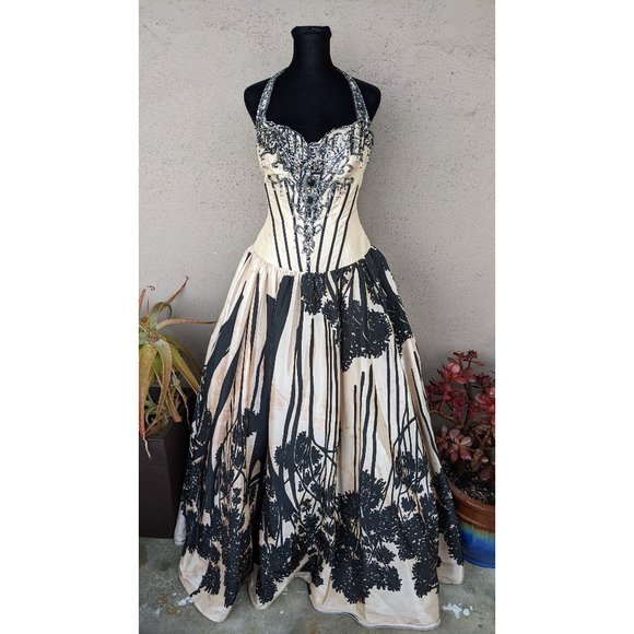 Tony Bowls Dresses & Skirts - 💜✨✨✨One-of-a-kind Beaded Forest Dress